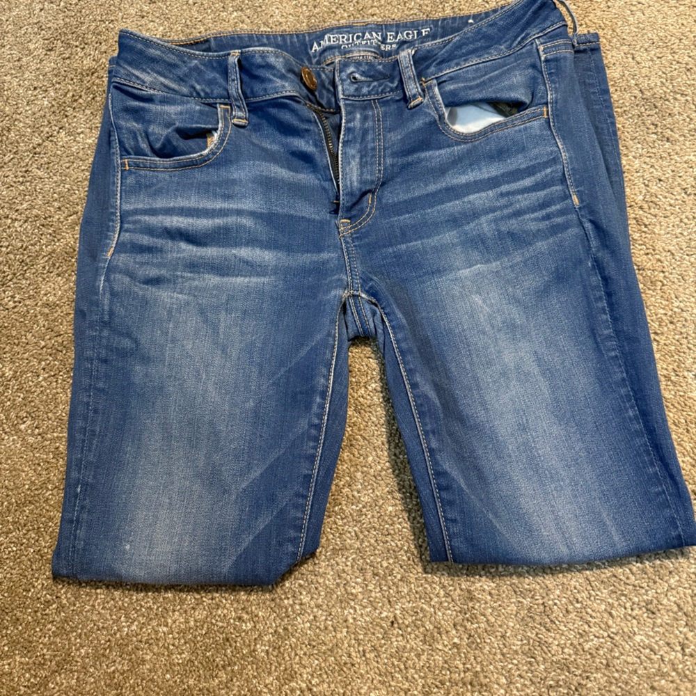 American Eagle Outfitters Women’s skinny Jeans